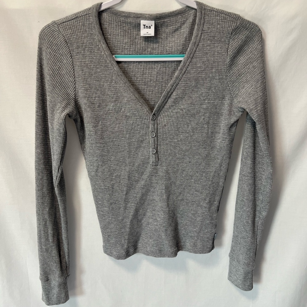 Aritzia Tna Button Down Waffle Fitted V-Neck Long Sleeve